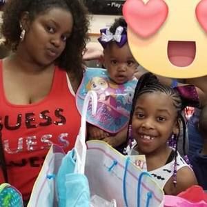 Meet your Posher, Renee